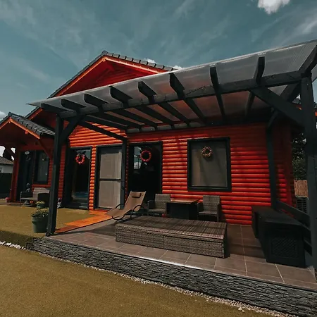Moon Wood Apartment Maklar Exterior photo