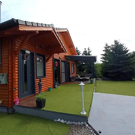 Moon Wood Apartment Maklar Exterior photo