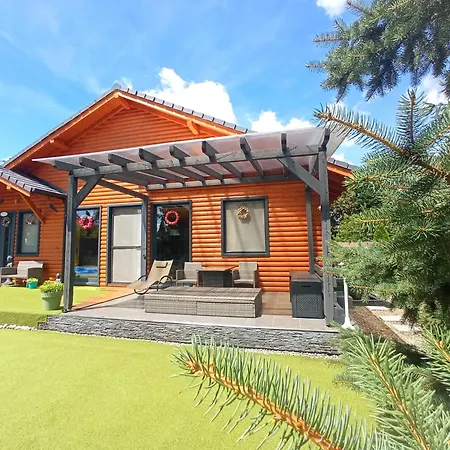Moon Wood Apartment Maklar Exterior photo